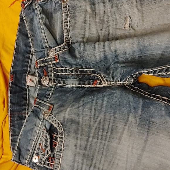 True Religion Distressed Jeans - Picture 6 of 8